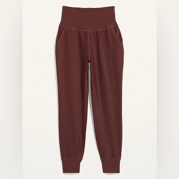Old Navy Active Powersoft Leggings Joggers Size Small Maroon - Picture 1 of 13